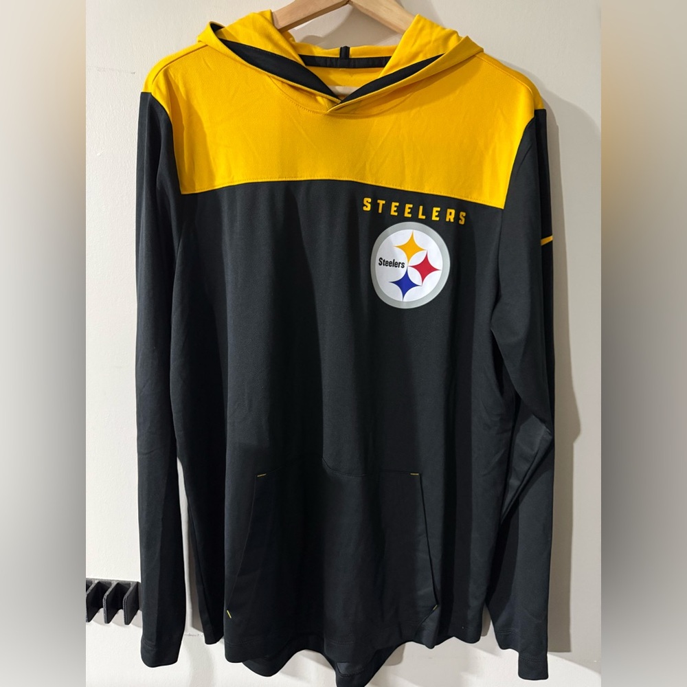 Steelers Men’s Lightweight Nike Hoodie, Sz M